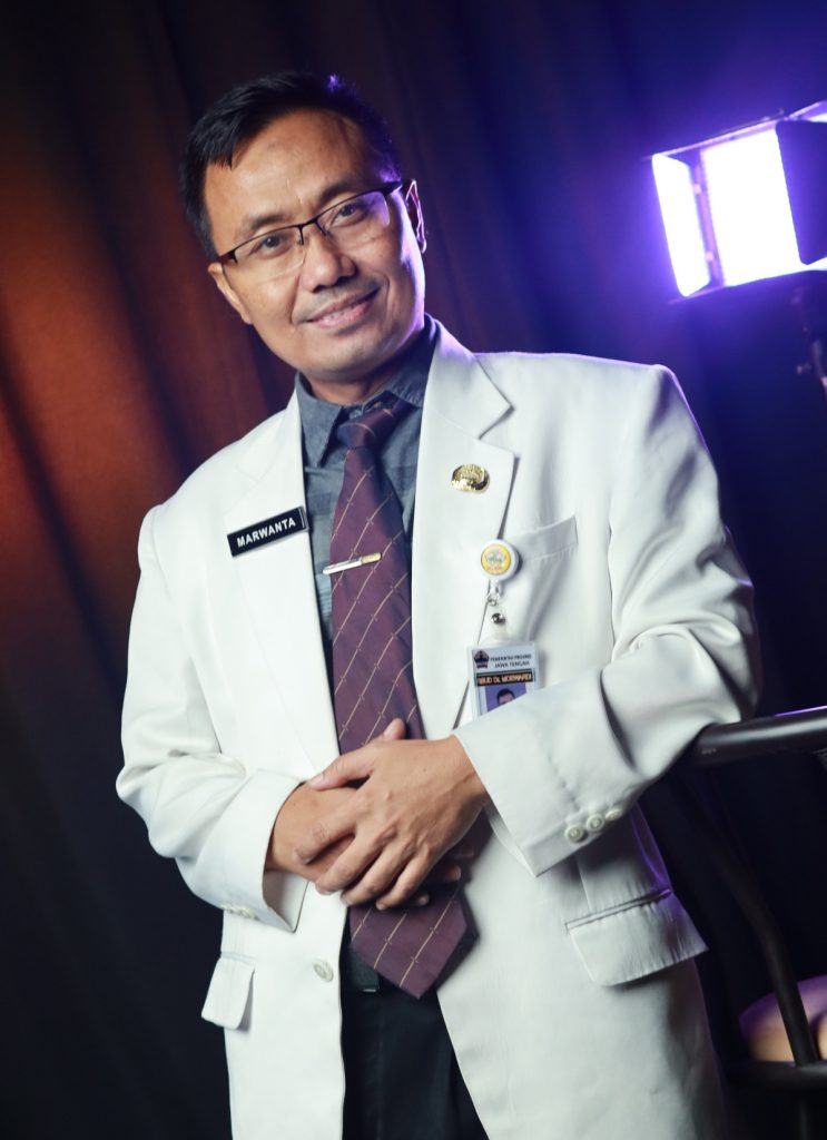 Dr. dr. SRI MARWANTA, Sp.PD, M.Kes, Fellow Onk, FINASIM